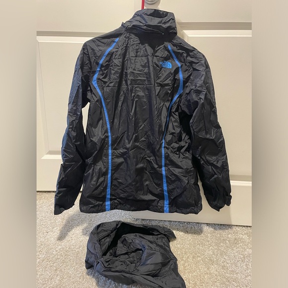 The North Face All Weather Jacket - Picture 10 of 10
